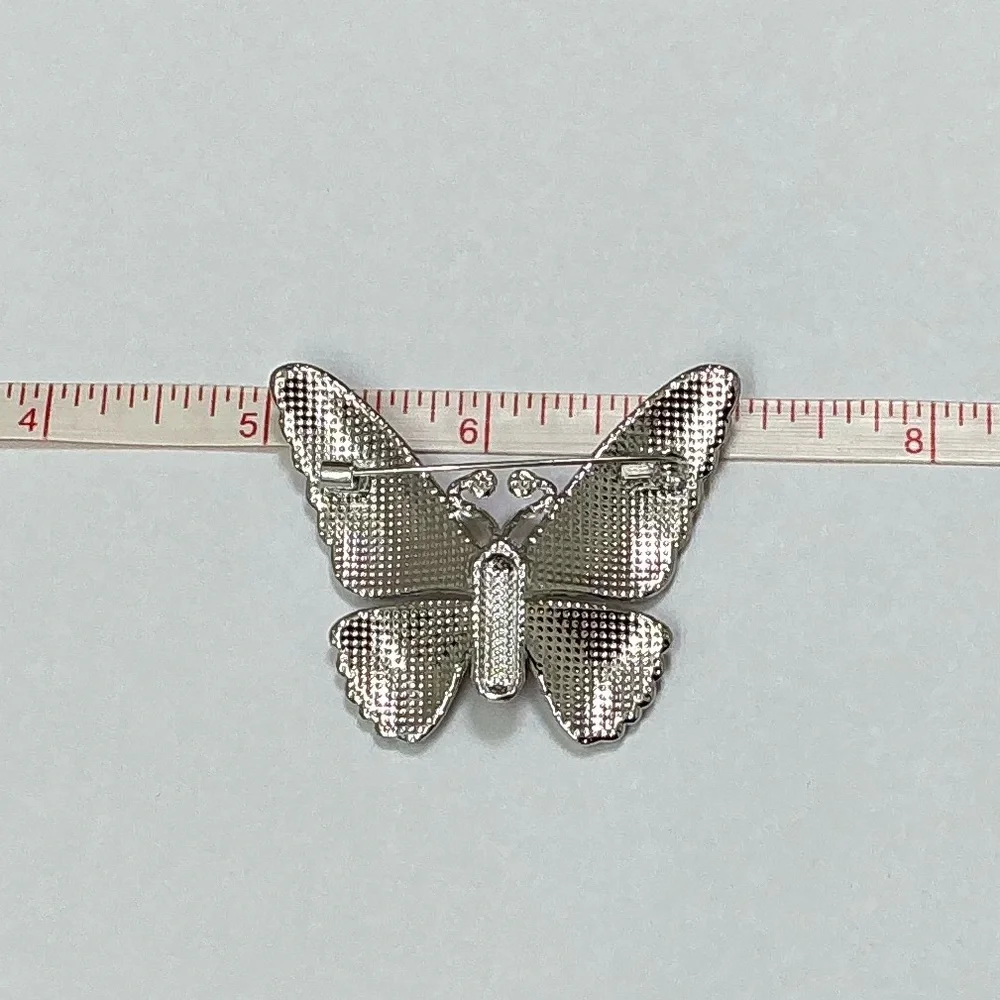 Pink and Silver Butterfly Brooch - Picture 6 of 6